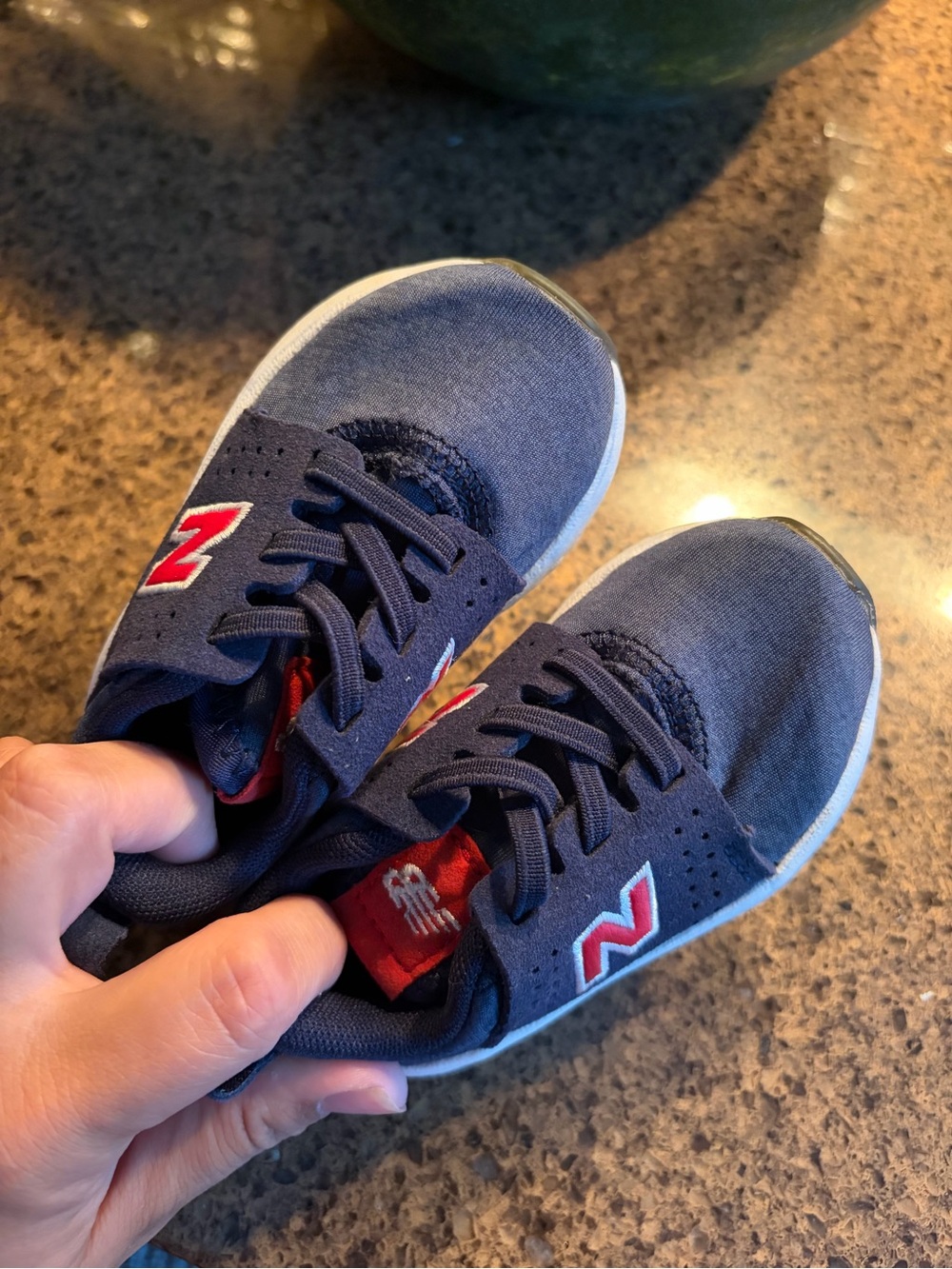New Balance | Infant Boy Navy Blue & Red Sneakers | Size 4 Infant - Picture 4 of 6